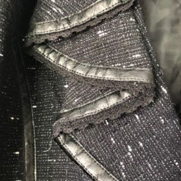 Large Black Blazer with Leatherette and Lace - Picture 3 of 4